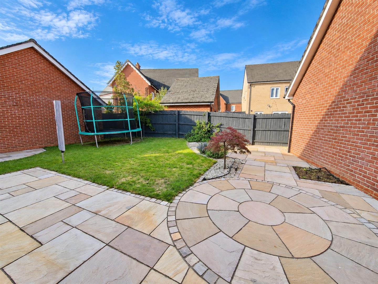 Edith Avenue, Great Denham, Bedford